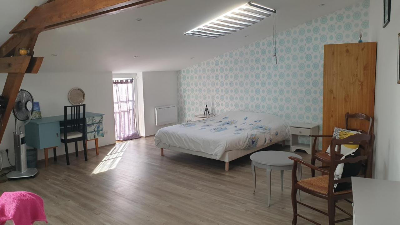 Gite Comme A La Maison Damery  Eksteriør billede